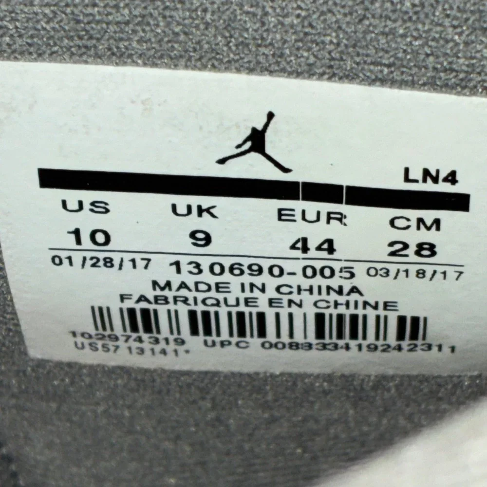 Jordan 12 Retro Dark Grey Mens Basketball Shoes 130690-005 Size 10 Gold Eyelets
